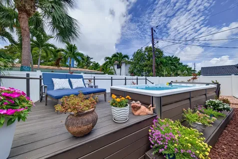 1571 SE 24th Avenue Pompano Beach FL 33062
