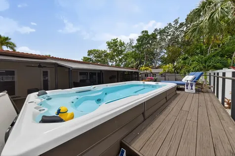 1571 SE 24th Avenue Pompano Beach FL 33062