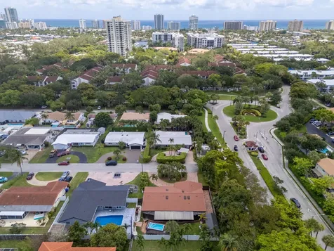 1571 SE 24th Avenue Pompano Beach FL 33062