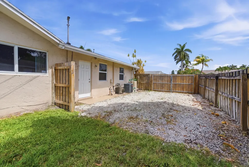 55 W Cypress Road Lake Worth FL 33467
