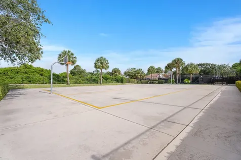 109 Harbourside Circle Jupiter FL 33477