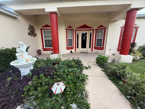 332 SW Glenwood Drive Port St Lucie FL 34984