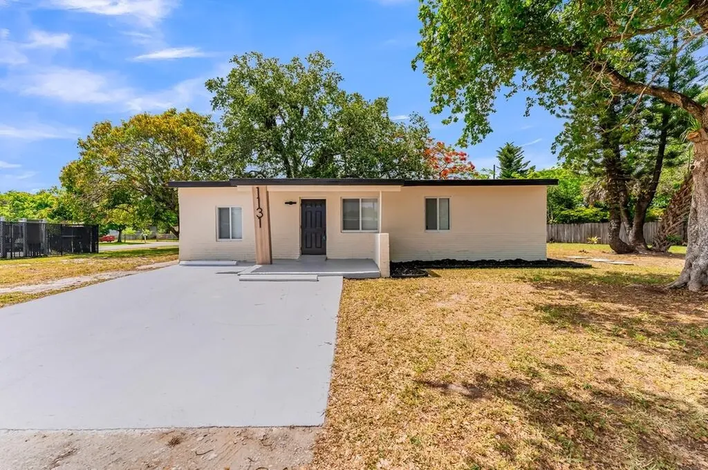 1131 NW 18th Avenue Fort Lauderdale FL 33311
