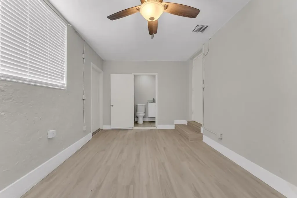 1131 NW 18th Avenue Fort Lauderdale FL 33311