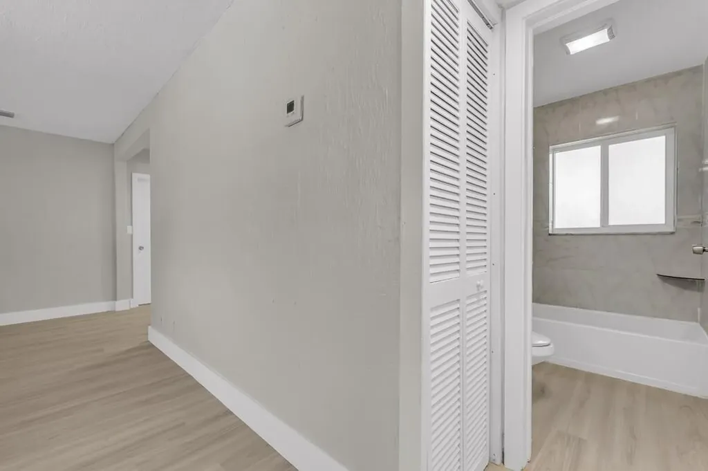 1131 NW 18th Avenue Fort Lauderdale FL 33311
