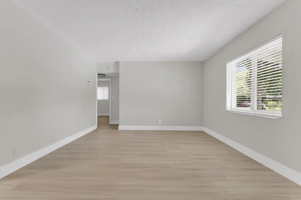 1131 NW 18th Avenue Fort Lauderdale FL 33311