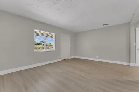 1131 NW 18th Avenue Fort Lauderdale FL 33311