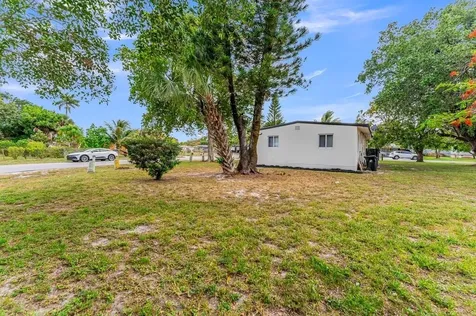 1131 NW 18th Avenue Fort Lauderdale FL 33311