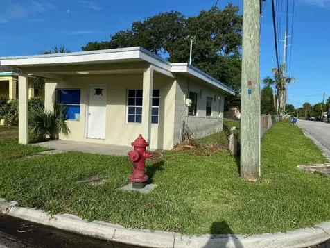 529 N 11th Street Fort Pierce FL 34950