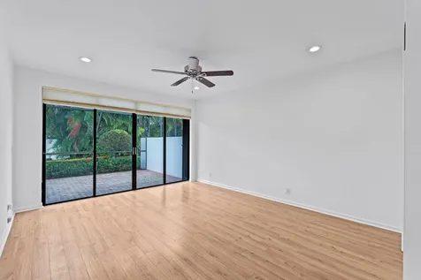 6517 Via Rosa Boca Raton FL 33433