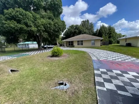 1106 NW 7th Court Okeechobee FL 34972