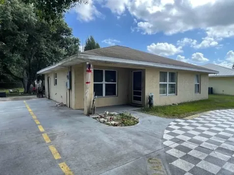 1106 NW 7th Court Okeechobee FL 34972