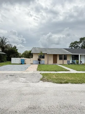 3243 Grove Road Boynton Beach FL 33435