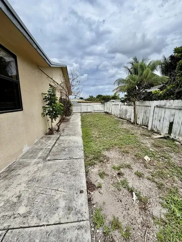 3243 Grove Road Boynton Beach FL 33435
