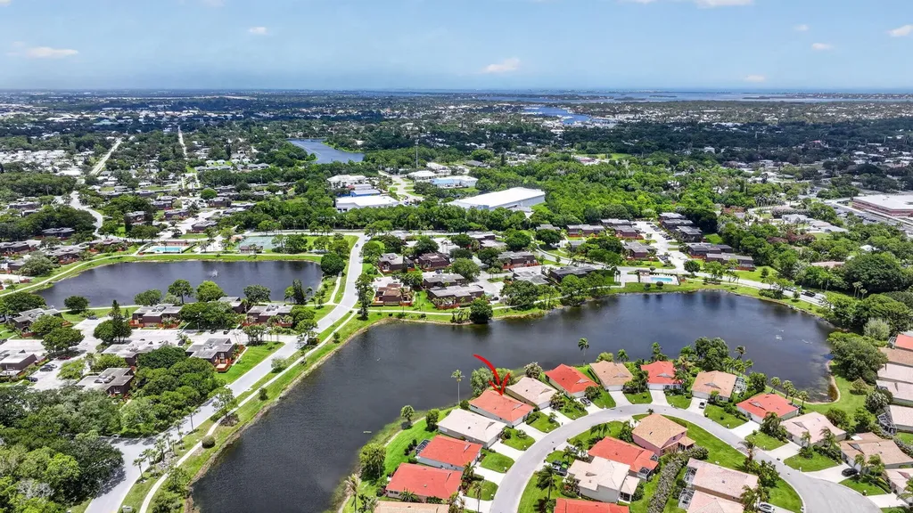 6066 SE Grand Cay Court Stuart FL 34997