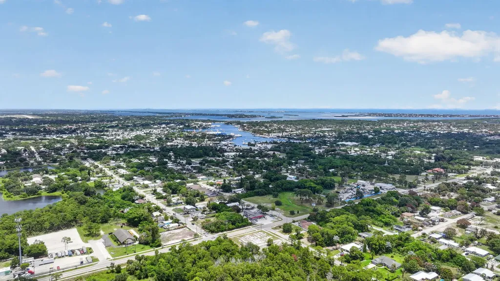 6066 SE Grand Cay Court Stuart FL 34997