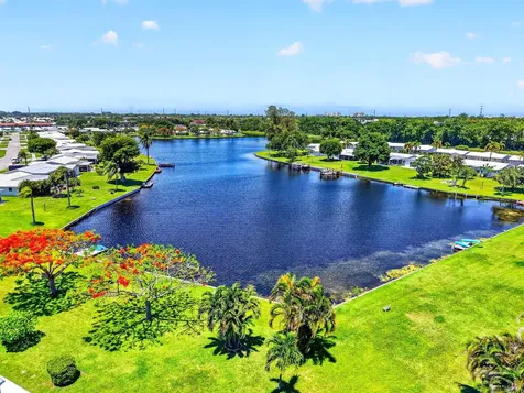 1213 SW 20th Avenue Boynton Beach FL 33426