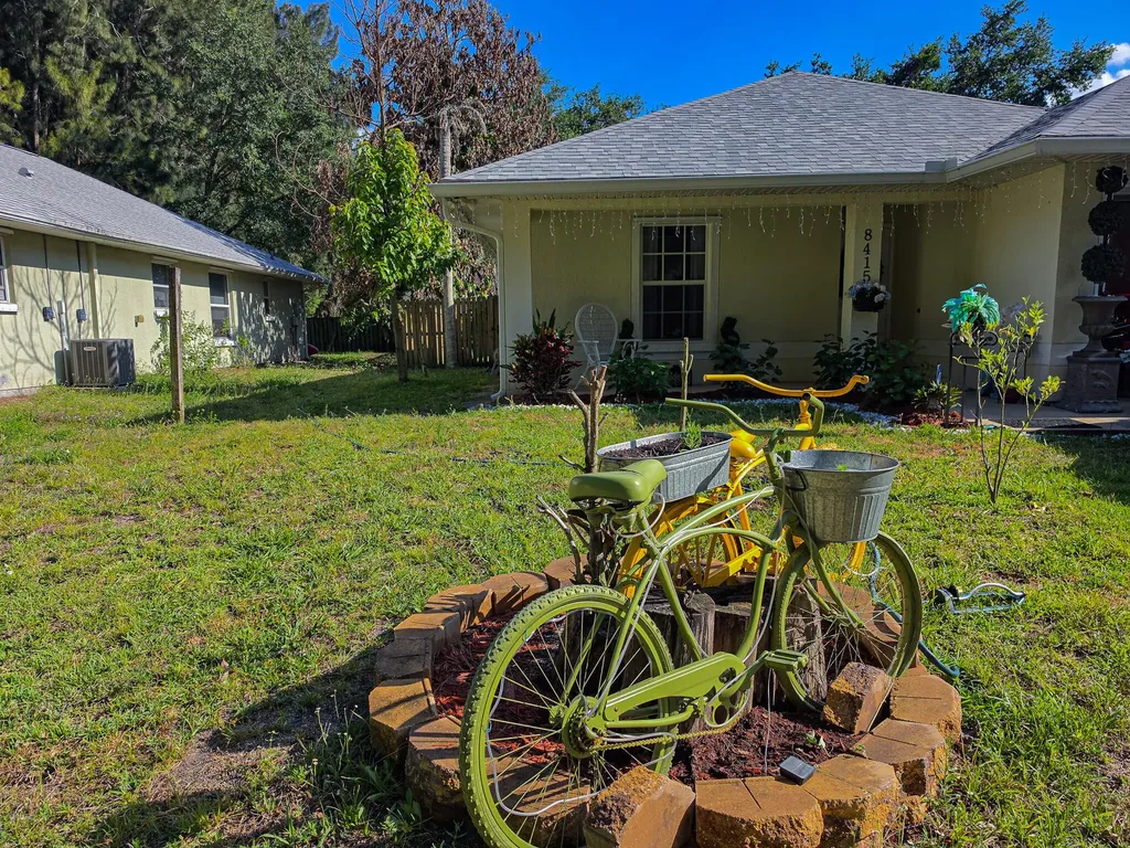 8415 22nd Street Vero Beach FL 32966