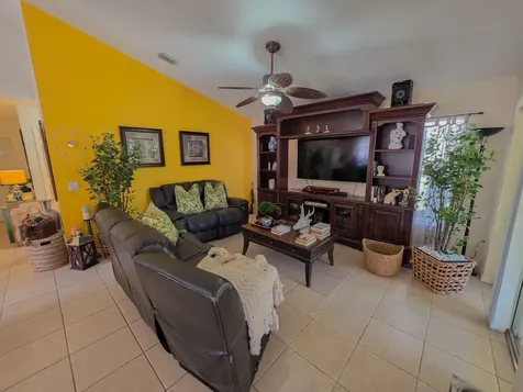 8415 22nd Street Vero Beach FL 32966