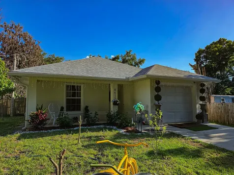 8415 22nd Street Vero Beach FL 32966