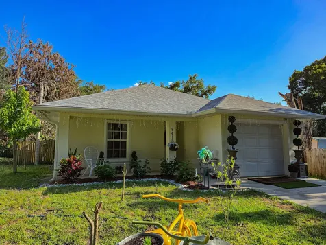 8415 22nd Street Vero Beach FL 32966