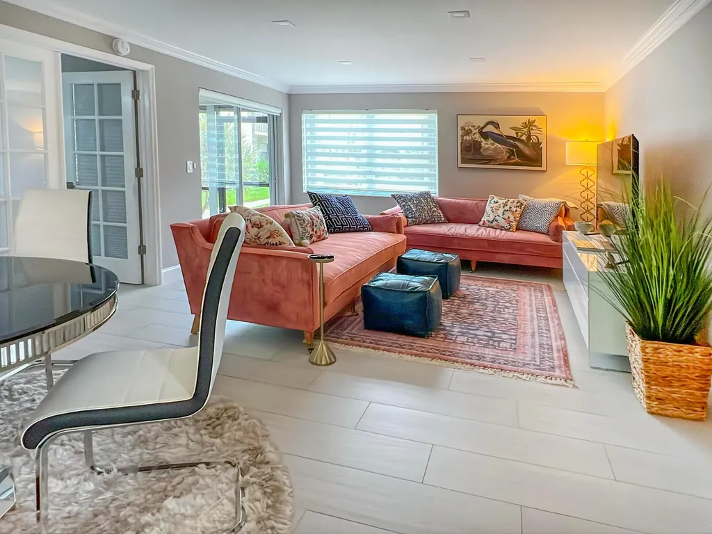 7665 Tahiti Lane Lake Worth FL 33467