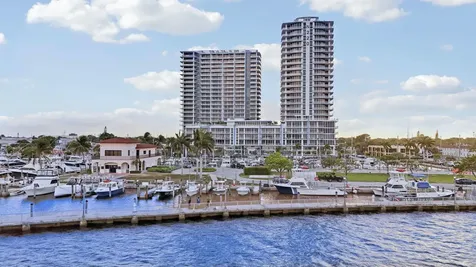 220 Lake Shore Drive Lake Park FL 33403