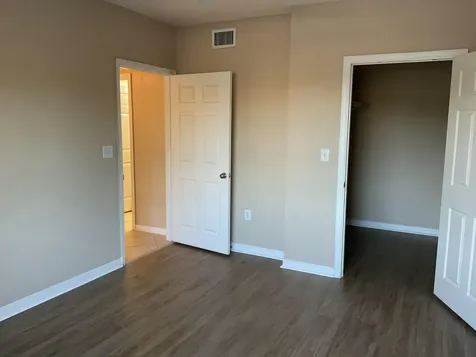 6410 Emerald Dunes 202 Drive West Palm Beach FL 33411