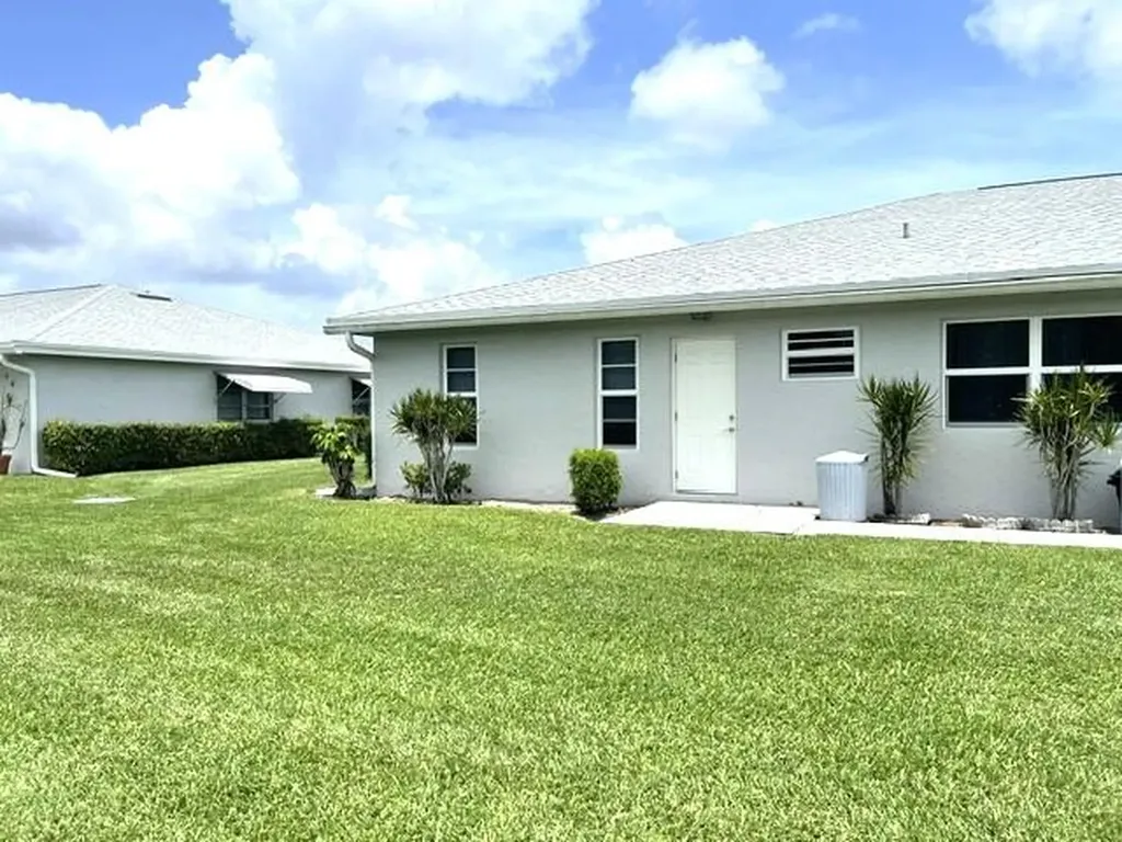 14549 Canalview Drive Delray Beach FL 33484