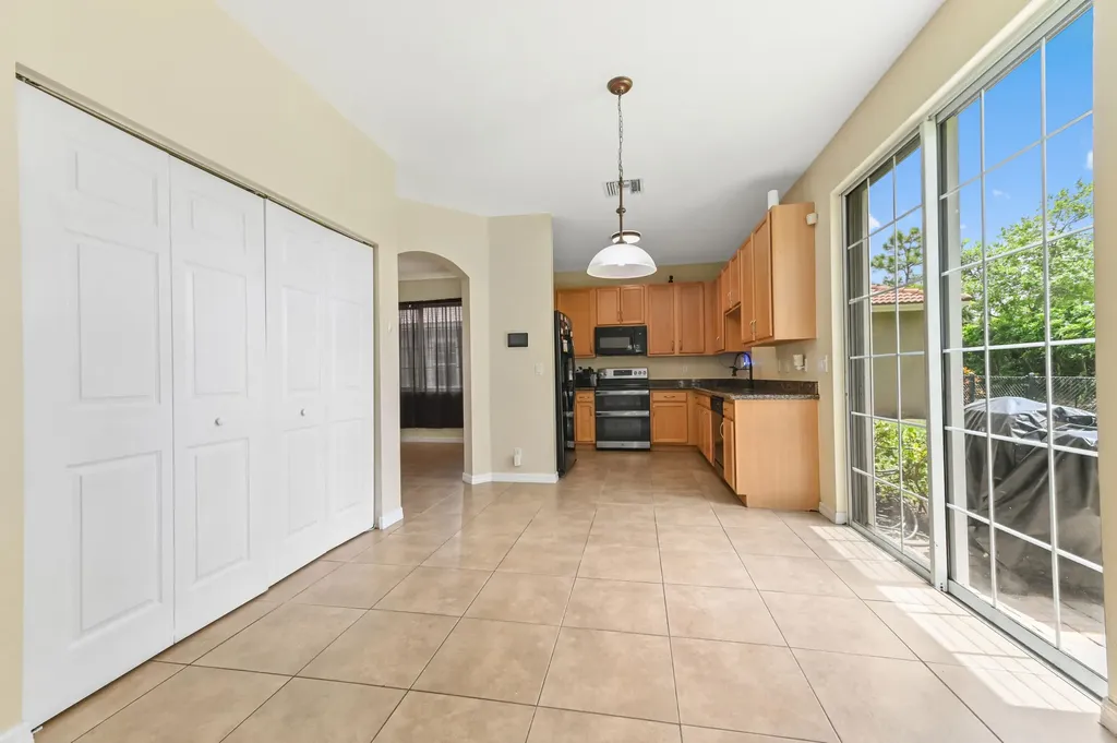 6819 Osage Circle West Palm Beach FL 33413