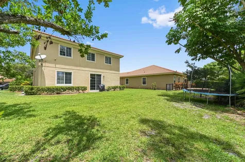 6819 Osage Circle West Palm Beach FL 33413
