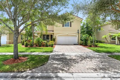 6819 Osage Circle West Palm Beach FL 33413