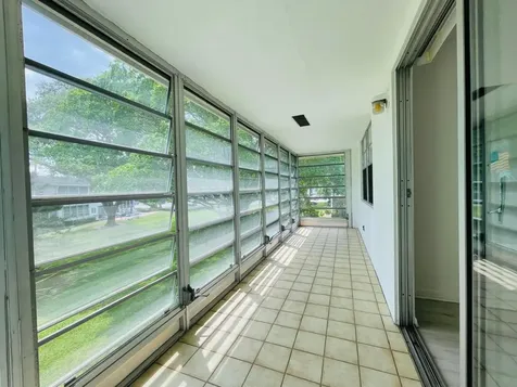 333 Farnham P Deerfield Beach FL 33442