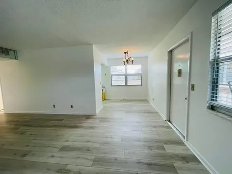 333 Farnham P Deerfield Beach FL 33442