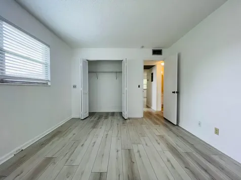333 Farnham P Deerfield Beach FL 33442