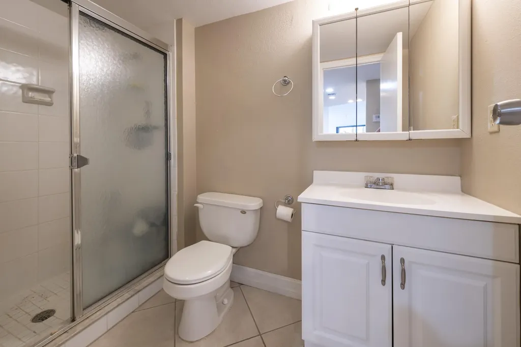 6911 Environ Boulevard Lauderhill FL 33319
