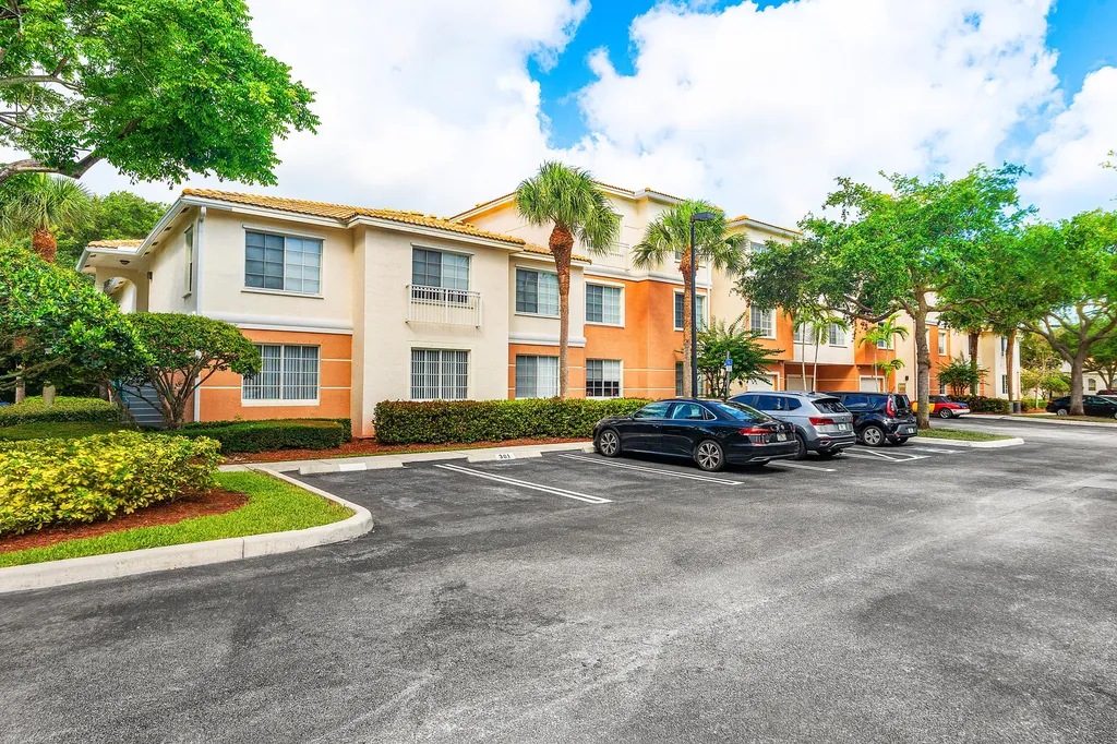 1208 E Myrtlewood Circle Circle E Palm Beach Gardens FL 33418