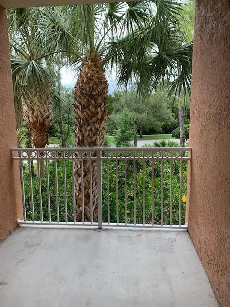 1208 E Myrtlewood Circle Circle E Palm Beach Gardens FL 33418