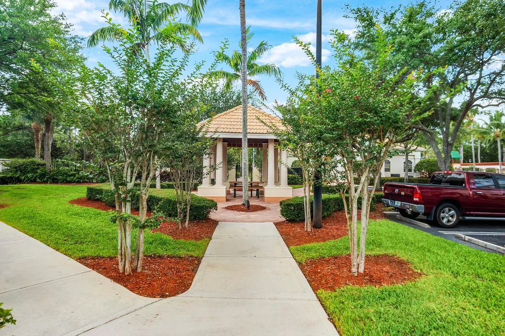 1208 E Myrtlewood Circle Circle E Palm Beach Gardens FL 33418