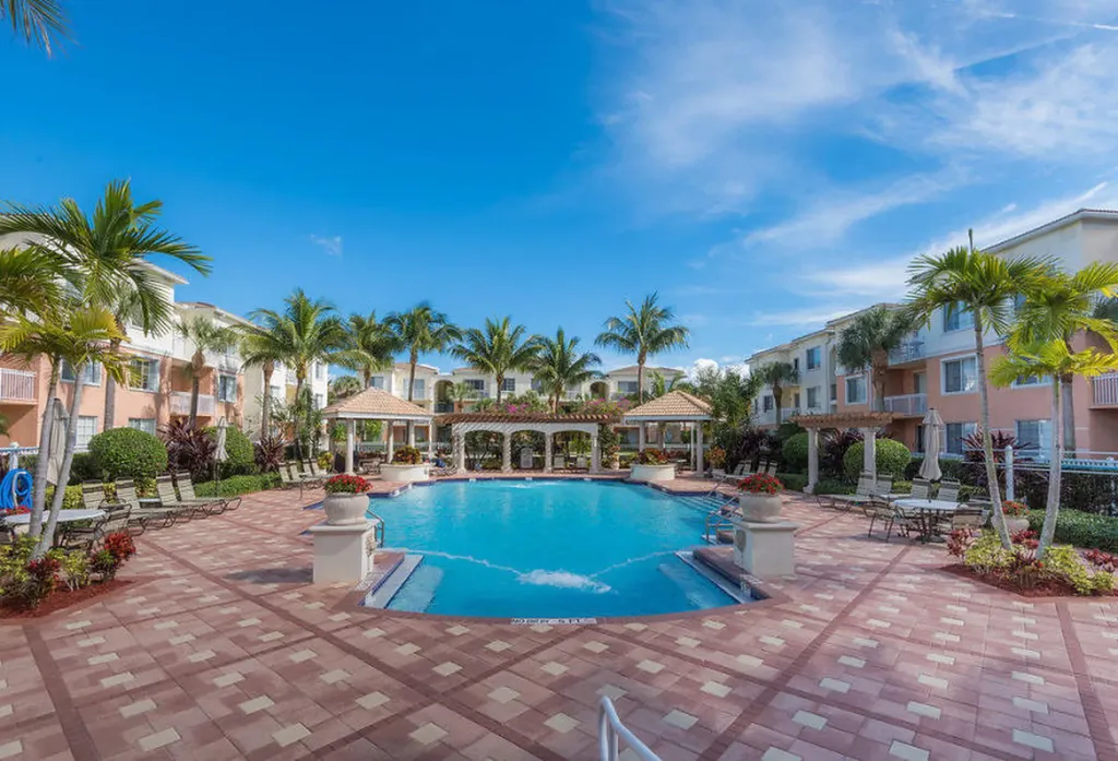 1208 E Myrtlewood Circle Circle E Palm Beach Gardens FL 33418