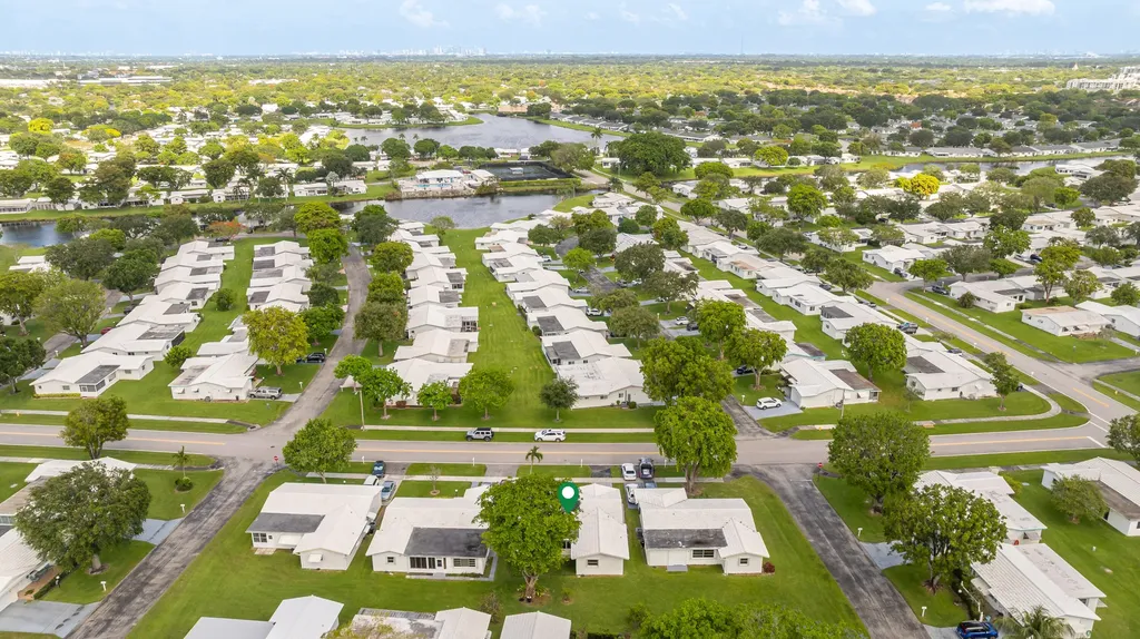 1261 NW 90th Drive Plantation FL 33322