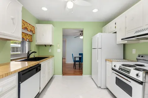 1261 NW 90th Drive Plantation FL 33322