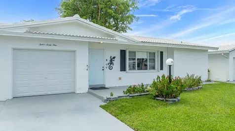 1261 NW 90th Drive Plantation FL 33322