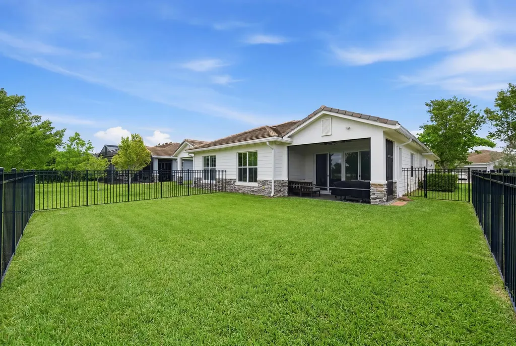 19680 Weathervane Way Loxahatchee FL 33470