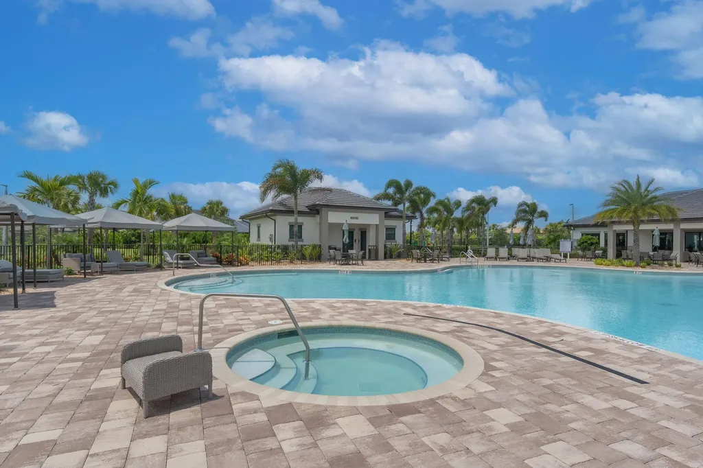 4802 Blistering Way Greenacres FL 33467