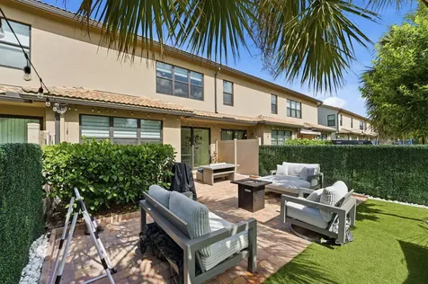 4802 Blistering Way Greenacres FL 33467