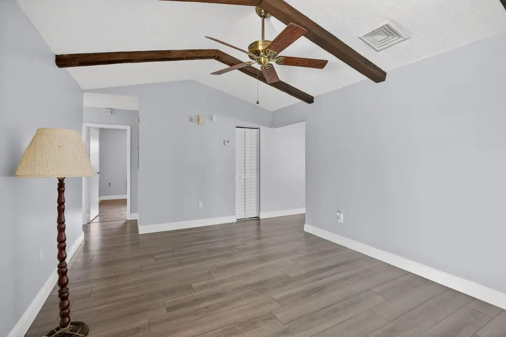 1761 NW 107th Avenue Pembroke Pines FL 33026