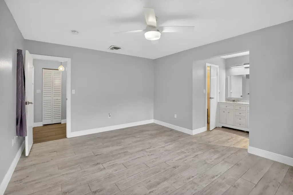 1761 NW 107th Avenue Pembroke Pines FL 33026
