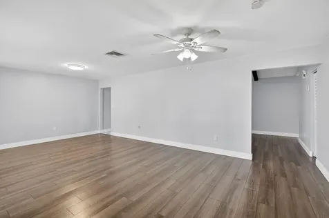 1761 NW 107th Avenue Pembroke Pines FL 33026