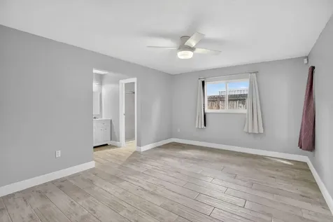 1761 NW 107th Avenue Pembroke Pines FL 33026